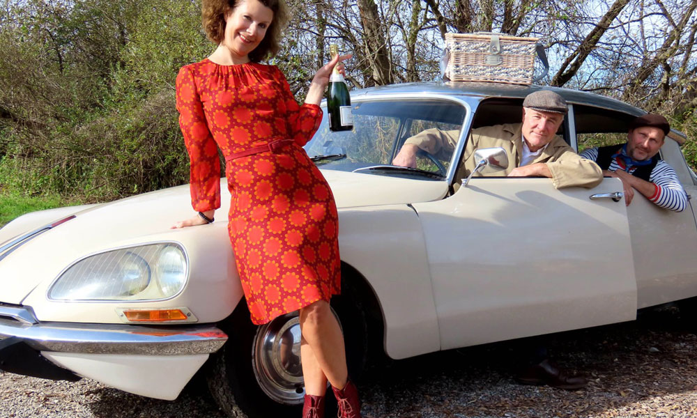 AVEC PLAISIR – NINA ET SES AMIS